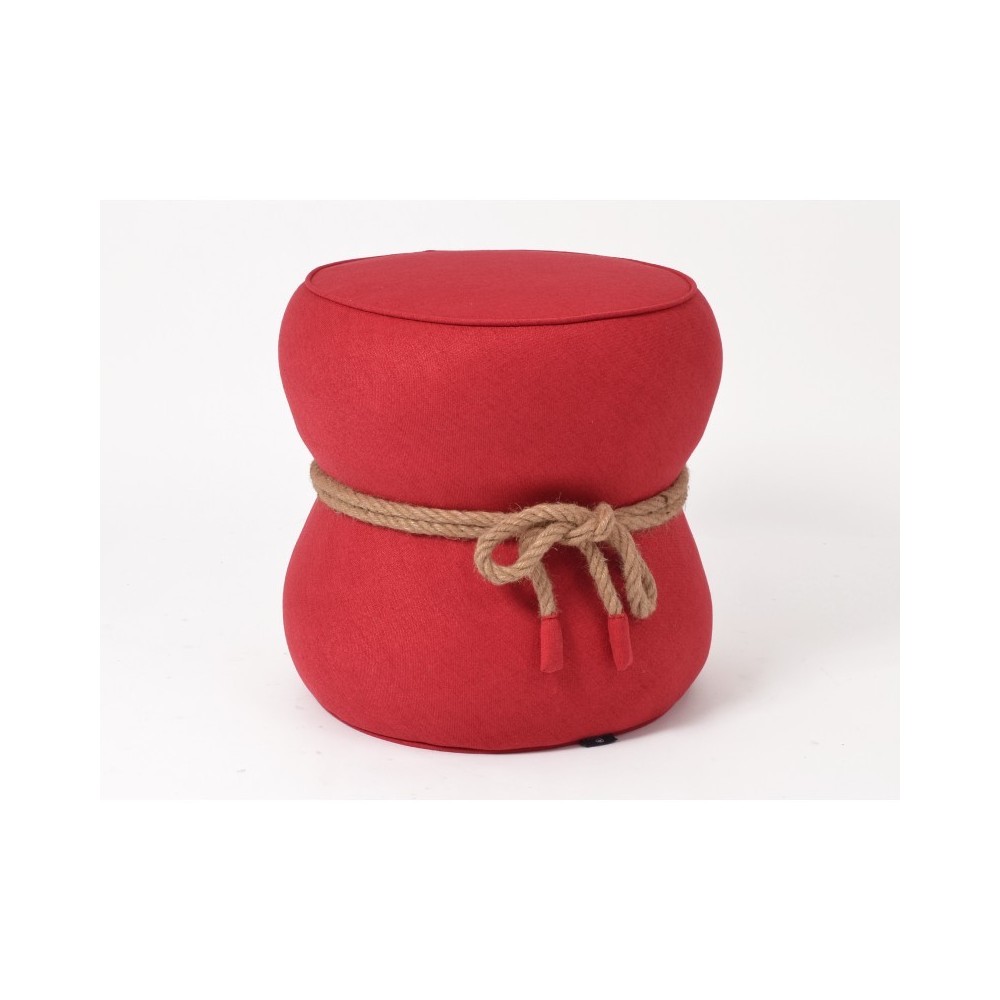 Puff vermelho com nó de corda doce