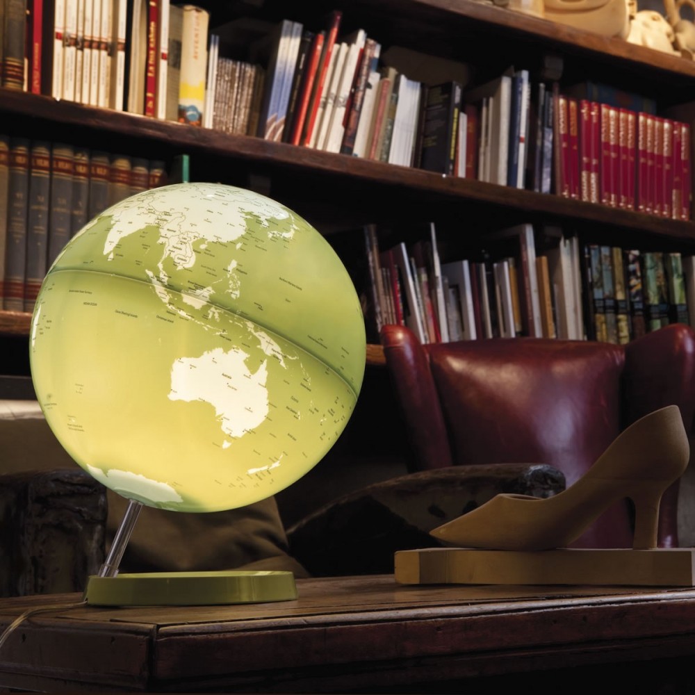 Projeto branco e verde do globo da terra brilhante na base de cor do pistache