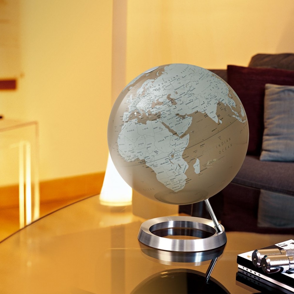 Globo terrestre design mandorla su base in alluminio