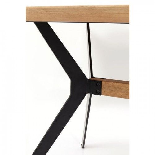 Downtown dining table Kare design
