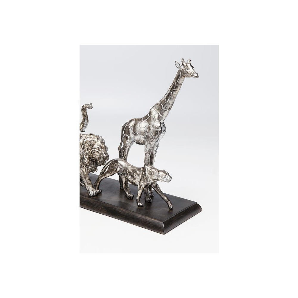 Statuette springt op de paal klimmen