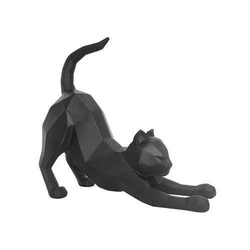 Estirando estatua de gato de origami negro