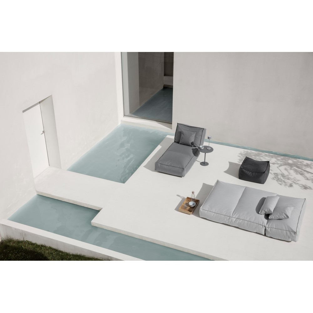 Dark grey outdoor bed STAY "S"