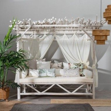 Witte gebreide Balinese bed 200x150x200cm