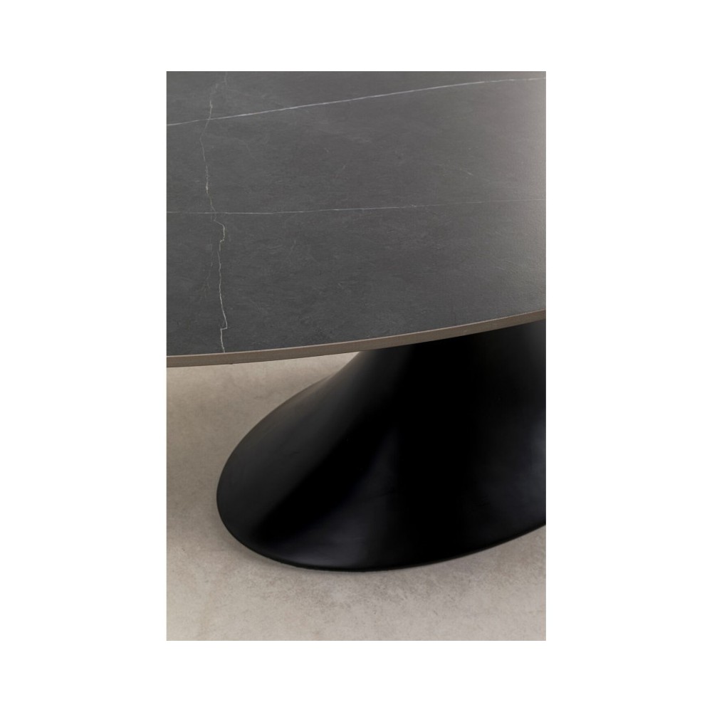 Table à manger noire Kare design JULIE