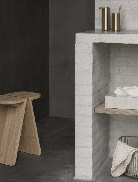 Kruk AVIO naturel eiken Blomus — opgesteld in een interieur (6)
