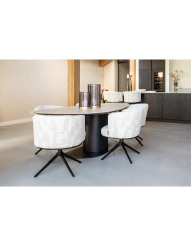 Mesa de jantar preta RITZ | Mobiliário Loft Attitude