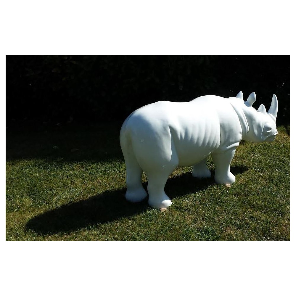Beeld van witte neushoorn