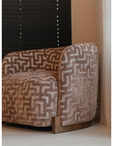Lounge Stoel Stof Labyrint Bruin Brandwerend Hannah - Richmond Interiors