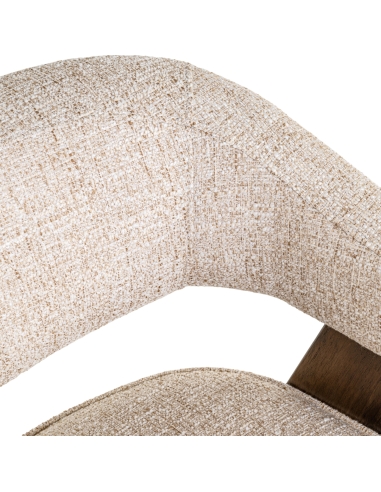 Silla de diseño envolvente de tweed crema MORI