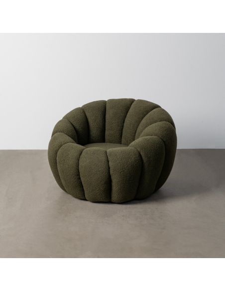 Poltrona IXIA 615440, verde — vista de estúdio com fundo neutro