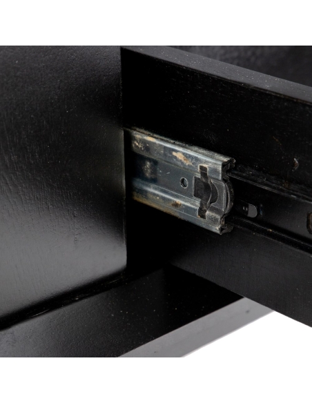 Armoire décorative SUENOS manguier noir et portes sculptées IXIA — détail de la charnière