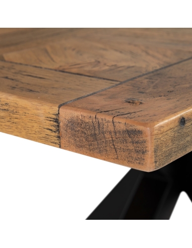 Eettafel MESA naturel mangohout en zwart onderstel IXIA — detail van het tafelblad