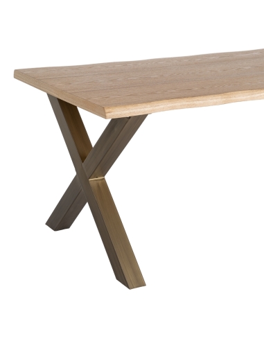 Pormenor de Mesa de jantar IXIA natural e preto