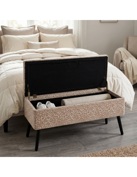 Room view : Malle cream-beige animal-pattern upholstered storage bench