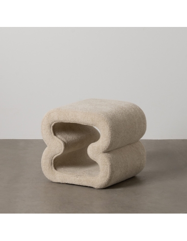 Detail : Beiger Stoff-Pouf mit skulpturalem Doppelvolumen