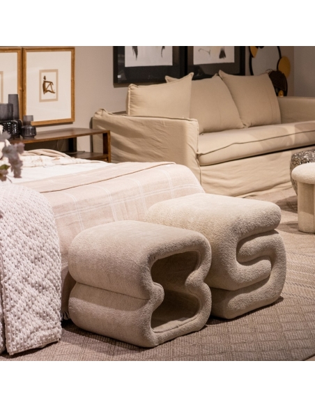 Vue en situation : Pouf salon beige en tissu, ouverture latérale rembourrée