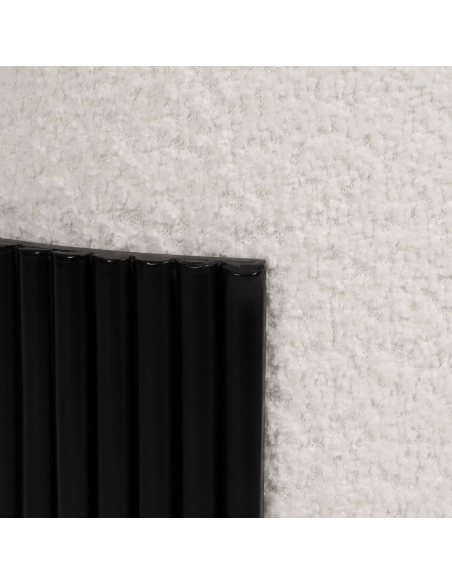 Detail : cylindrical ottoman in white-black chenille with pine base