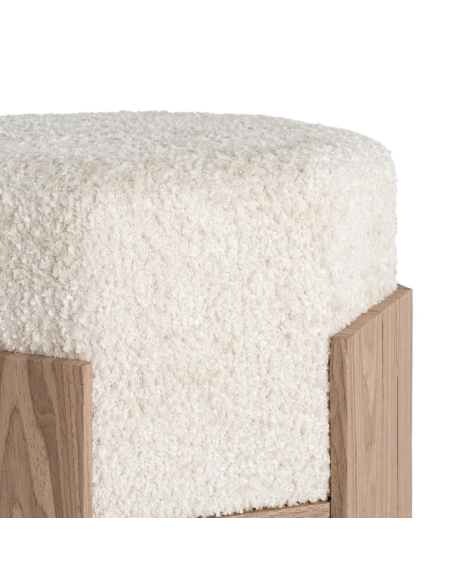 Detail : Quadratischer Pouf creme mit U-förmigem DM-Rahmen