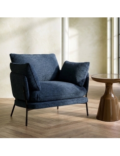 Vue détourée : Fauteuil contract bleu en tissu et métal avec coussins 2