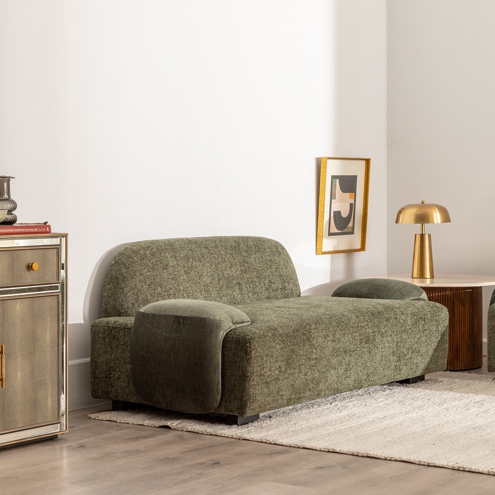 Grünes IXIA Sofa mit gebogener Lehne und niedrigen Armen