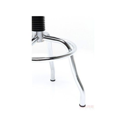 Fezes de design de aço escovado